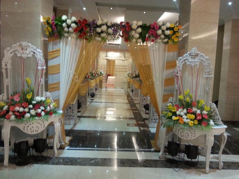 Hotel Saffron Kiran Noida Exterior foto